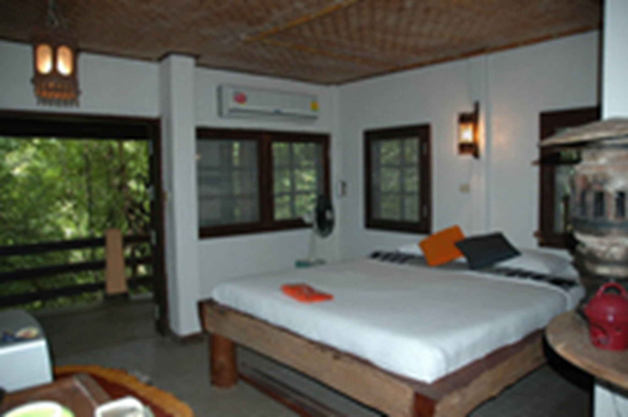 Momchailai Forest Retreat Kanchanaburi Exterior foto
